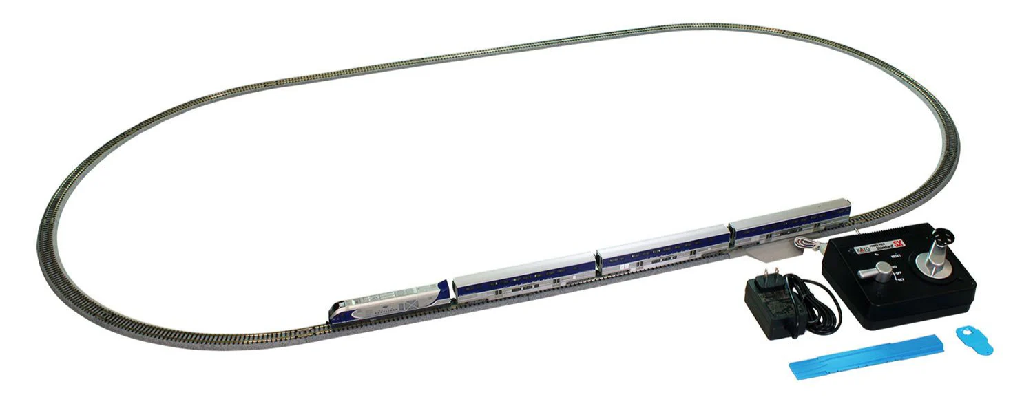 106-0048 Amtrak SC-44 Pacific Surfliner Passenger Train Set