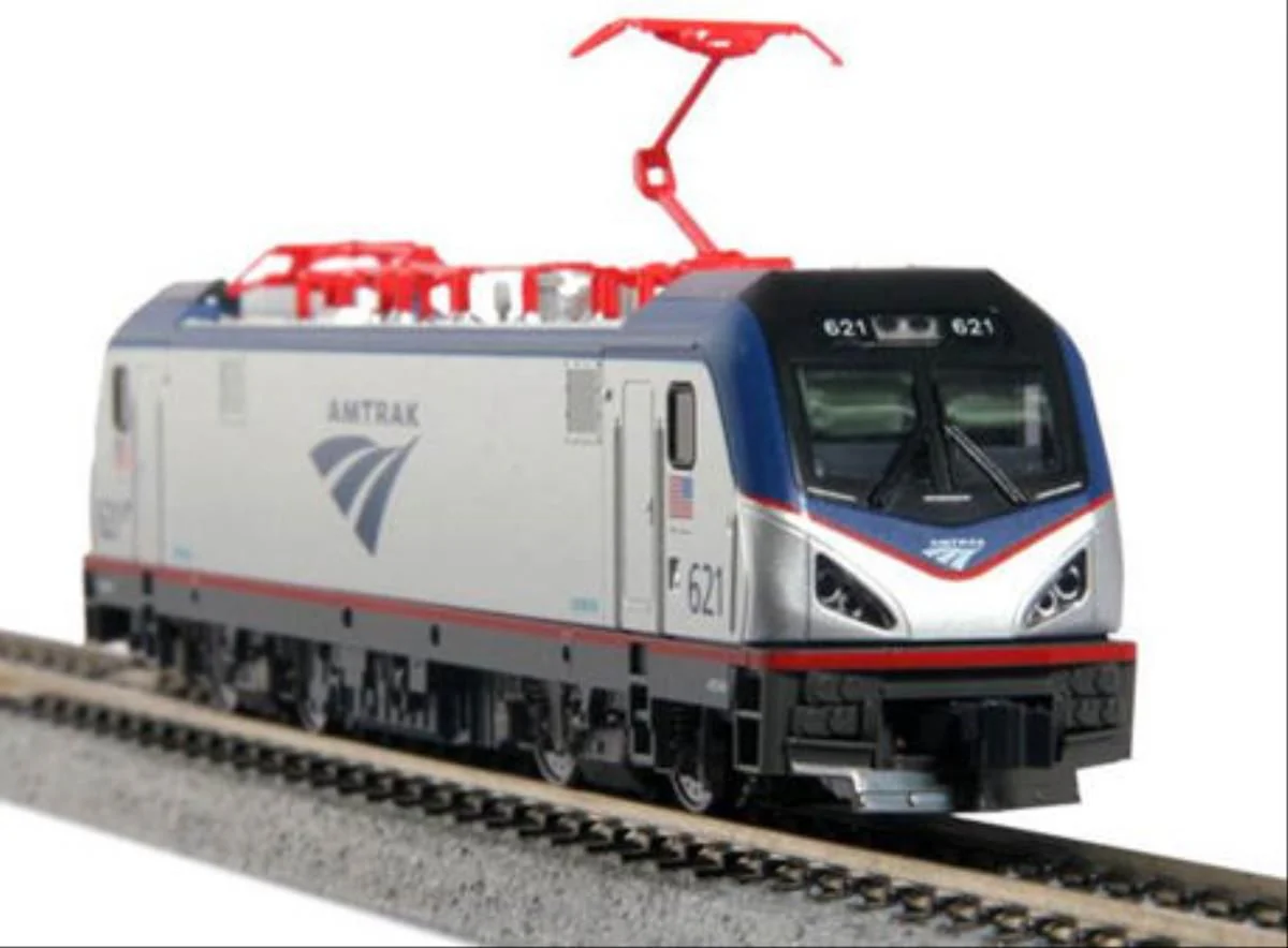 137-3003 ACS-64 Electric Locomotive Amtrak 648
