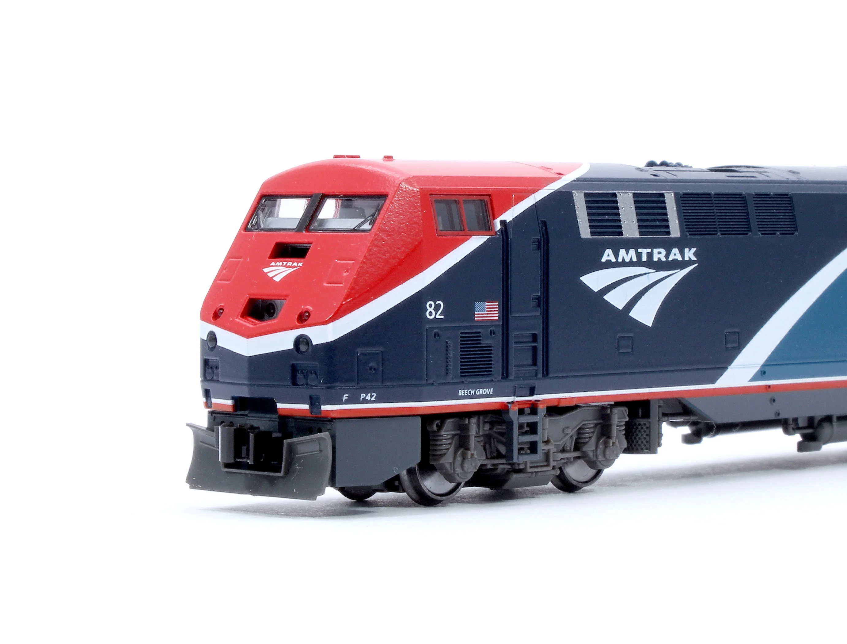 176-6040 GE P42 Amtrak PhVII 82 Diesel Locomotive - Image 6