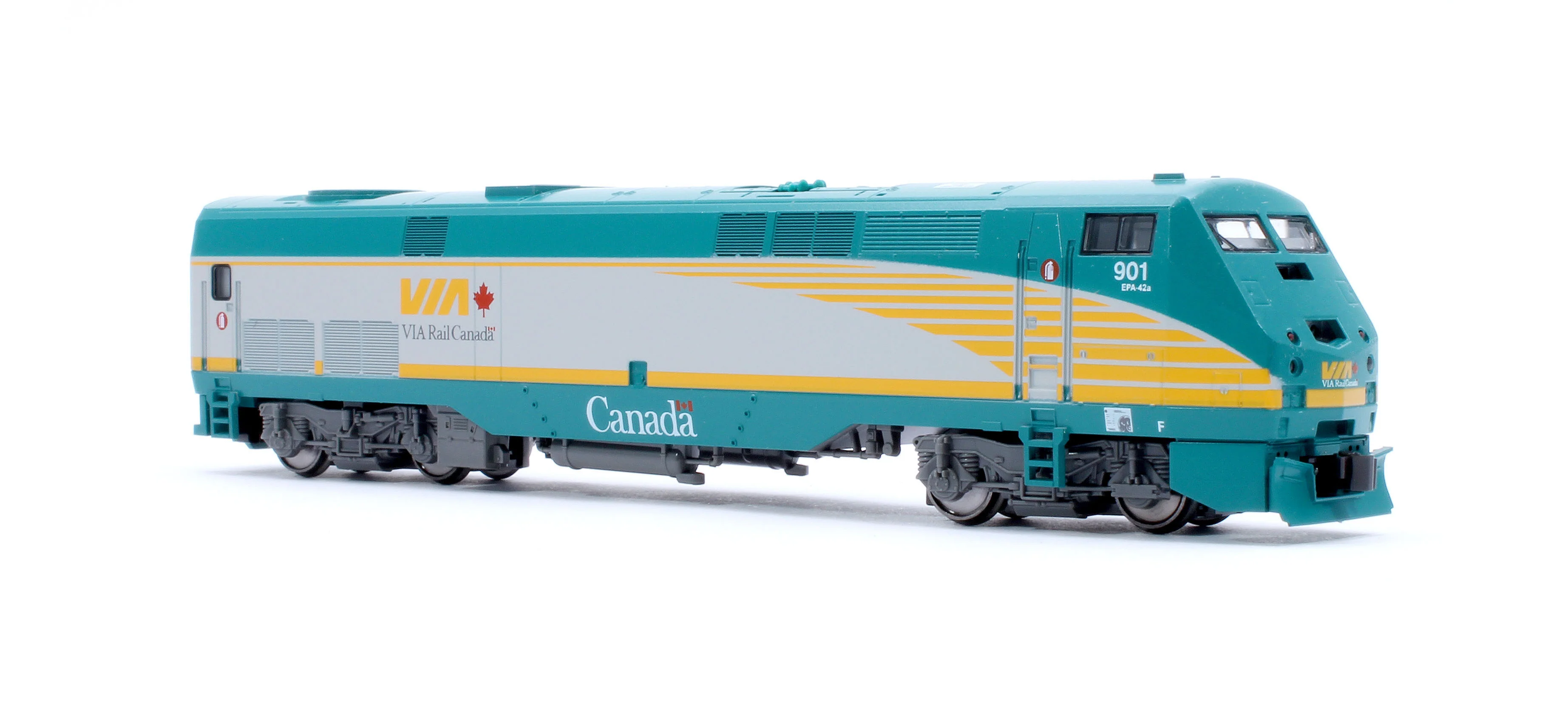 176-6042-S GE P42 VIA Rail 901 Diesel Locomotive - Sound Fitted - Image 4