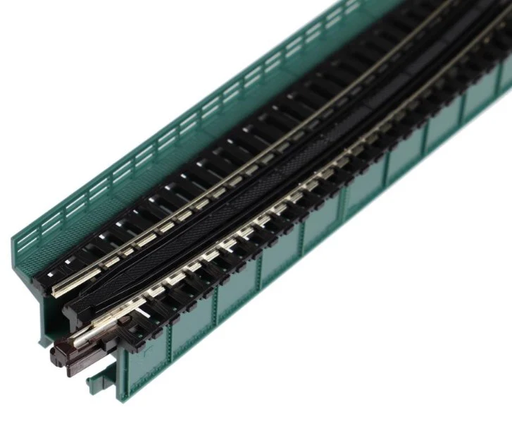20-466 Unitrack (R448-15T) Curved Girder Bridge Green 15 Degree - Image 3
