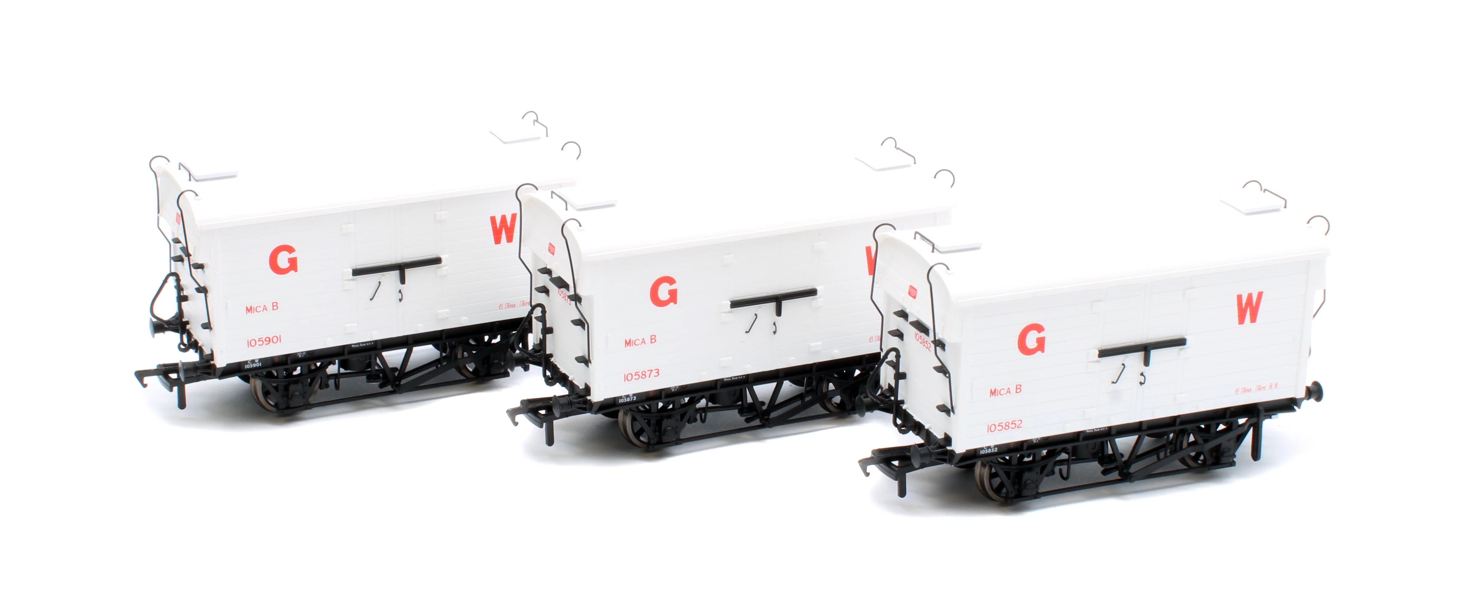 KRM-MICA-OO-A GWR ‘Mica B’ Refrigerated Meat Van - SVR Preserved Wagons - Pack of 3 - Image 2
