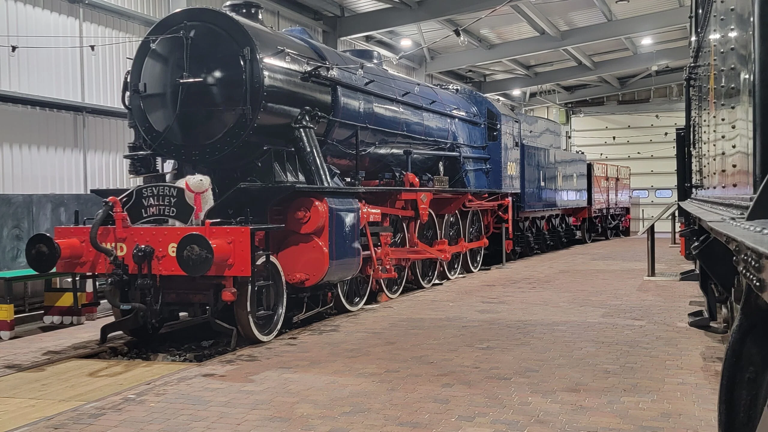 KRM-WDA-OO-LMR-SS WD Austerity 2-10-0 LMR Preserved Gordon 600 Steam Locomotive - Smoke & DCC Sound