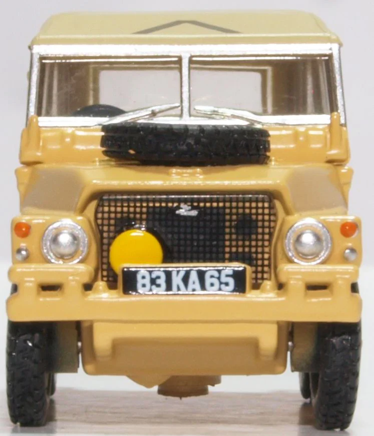 76LRL008 Land Rover Lightweight Gulf War - Image 2