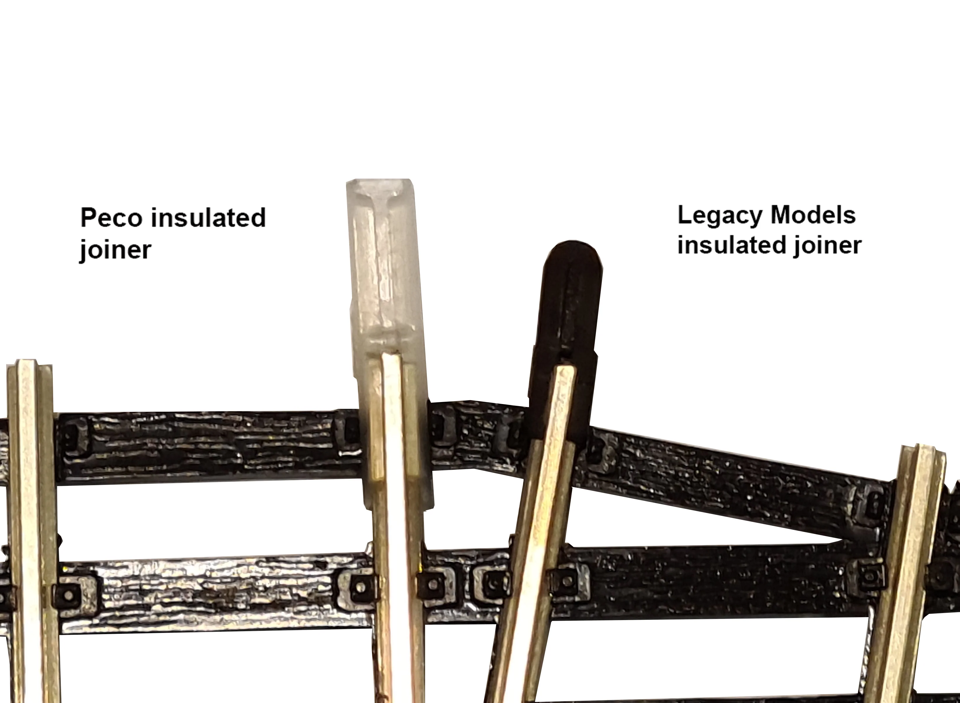 LTK-IJ100.25 Pack of 25 OO Code 100 Insulated Rail Joiners - Image 2