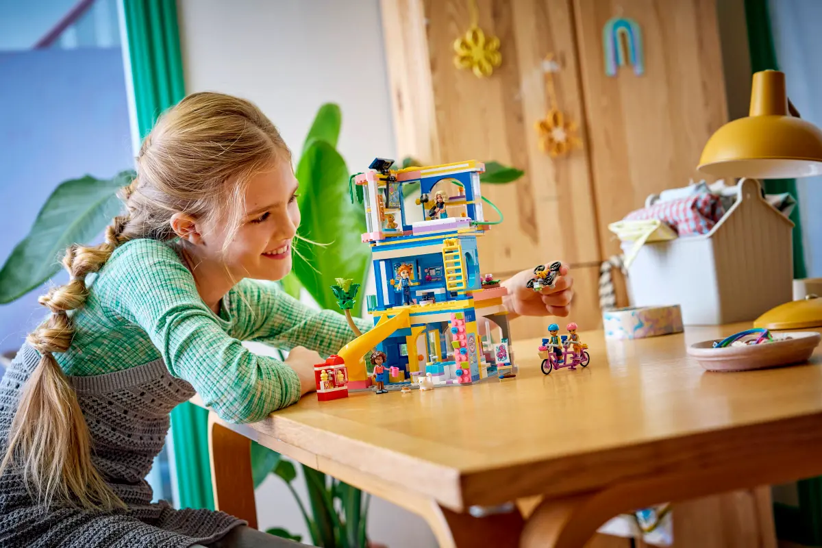 42689 Lego Friends Heartlake City Friends Club House - 42689 - Image 8