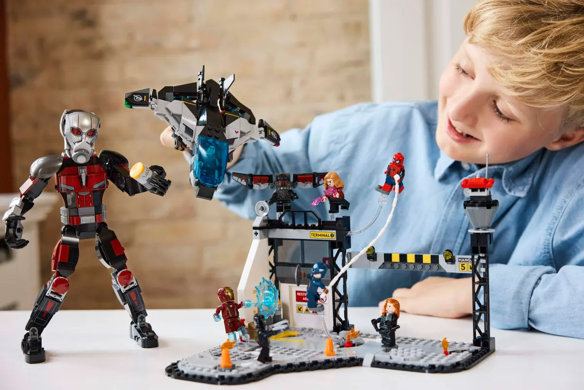 76314 Lego Marvel Captain America: Civil War Action Battle - 76314 - Image 9