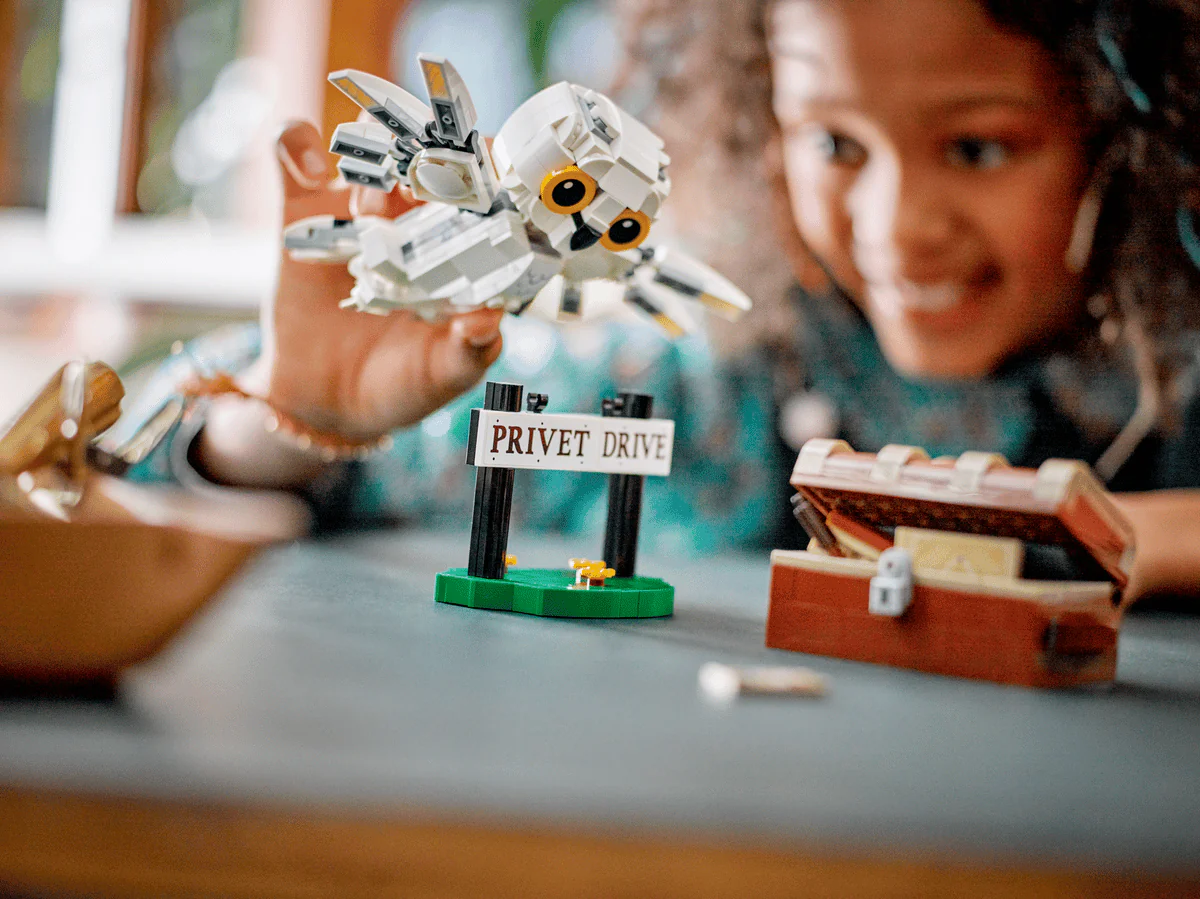 76425 Lego Harry Potter Hedwig & 4 Privet Drive - 76425 - Image 8