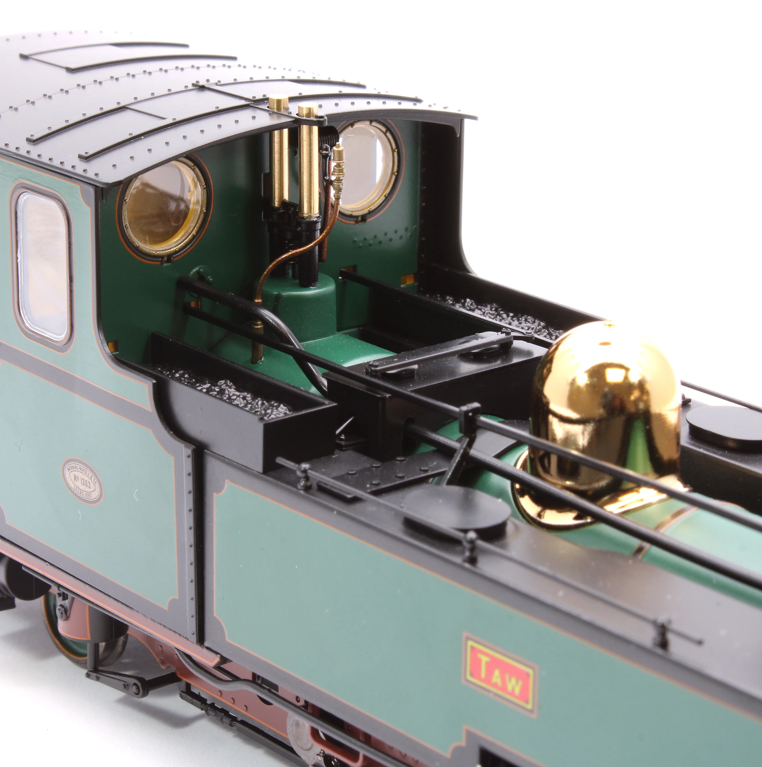 LHT-7NS-003D Lynton & Barnstaple Manning Wardle 2-6-2 TAW Lynton & Barnstaple Livery 1913-1924 (Late Cab) - DCC Fitted - Image 12