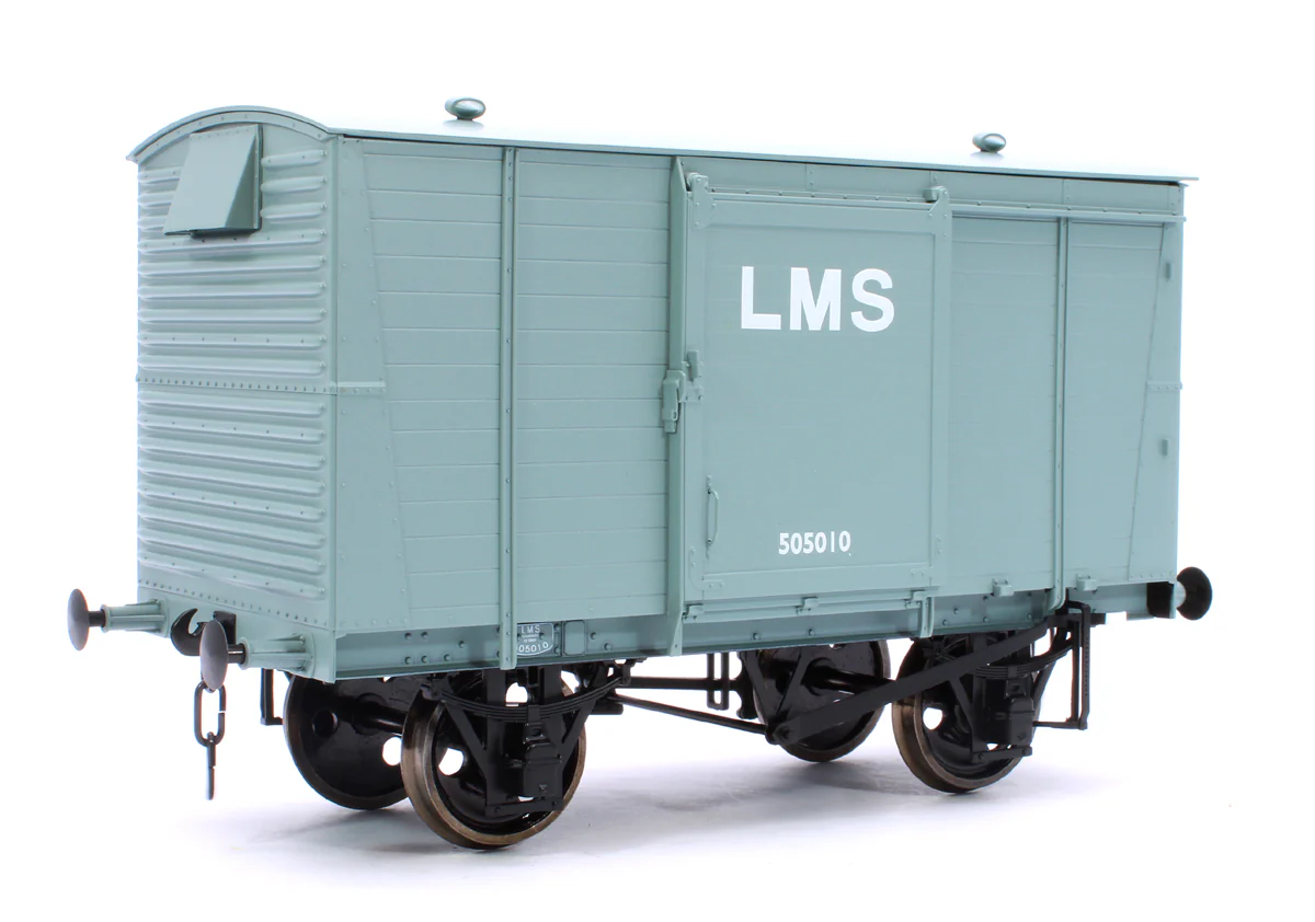 7F-065-001 LMS Standard 12T Van Grey 505010 - Image 3