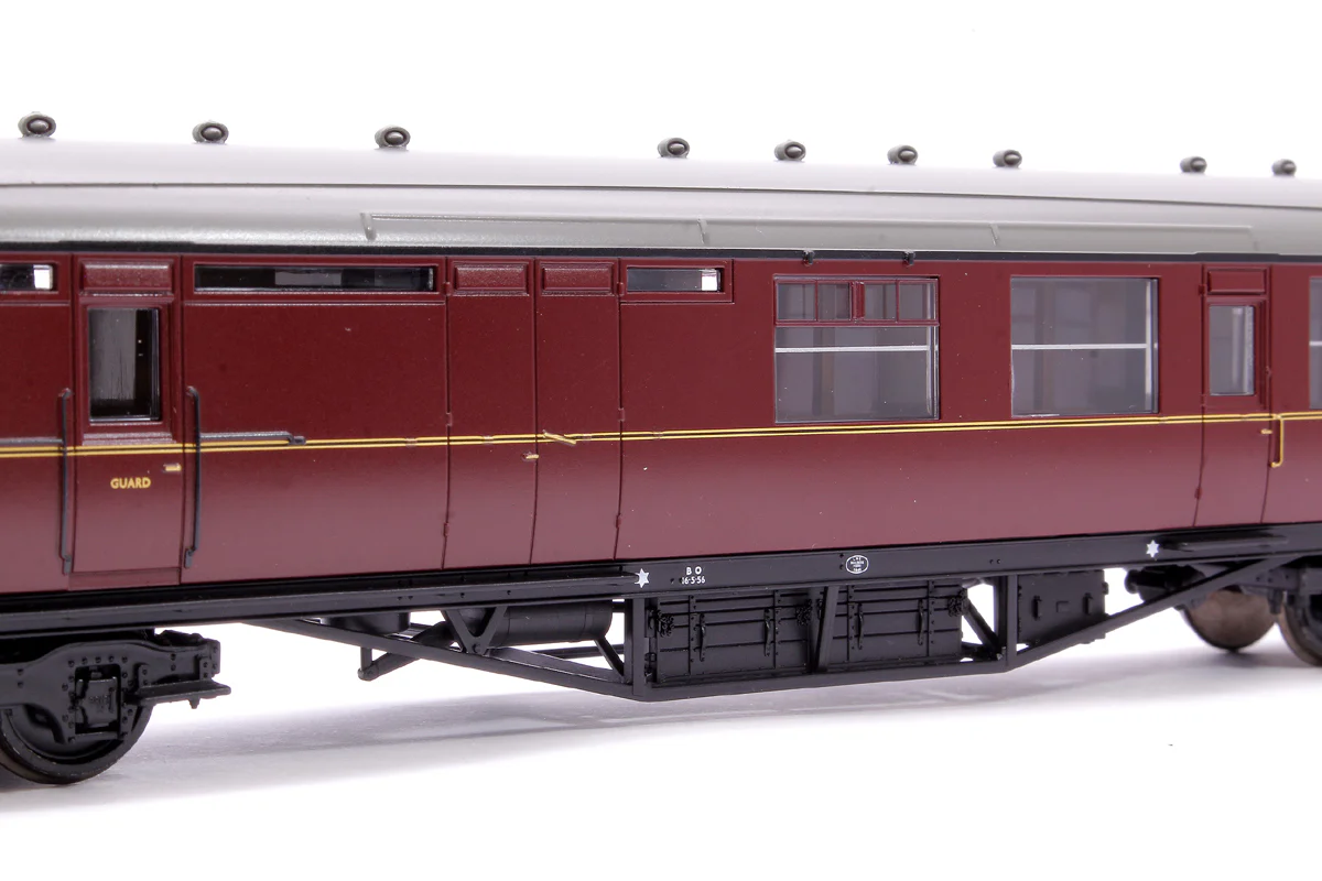 34-462 LNER Thompson Brake Second Corridor BR Maroon No. E16857E - Image 6