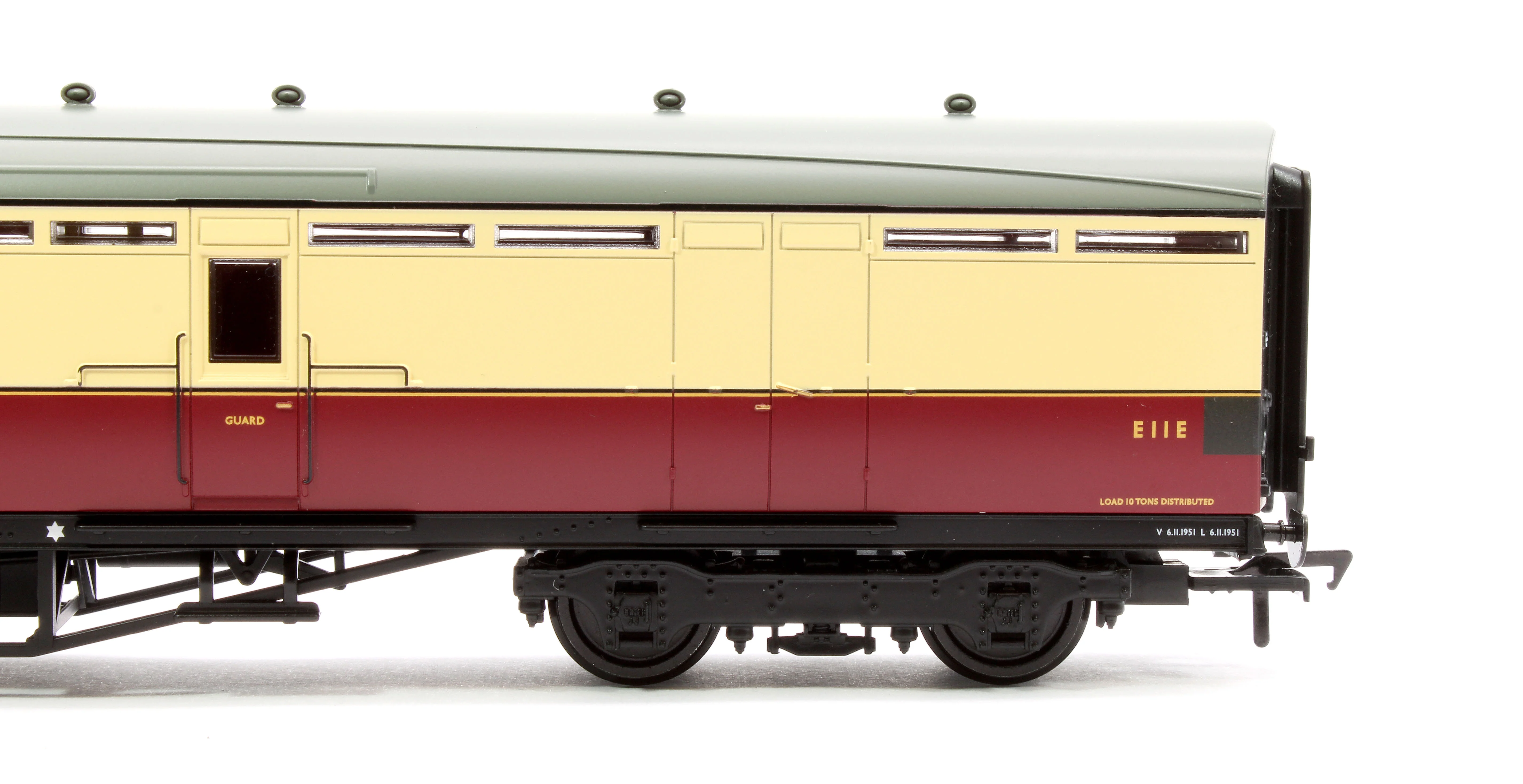 34-361 LNER Thompson Full Brake BR Crimson & Cream No. E11E - Image 4