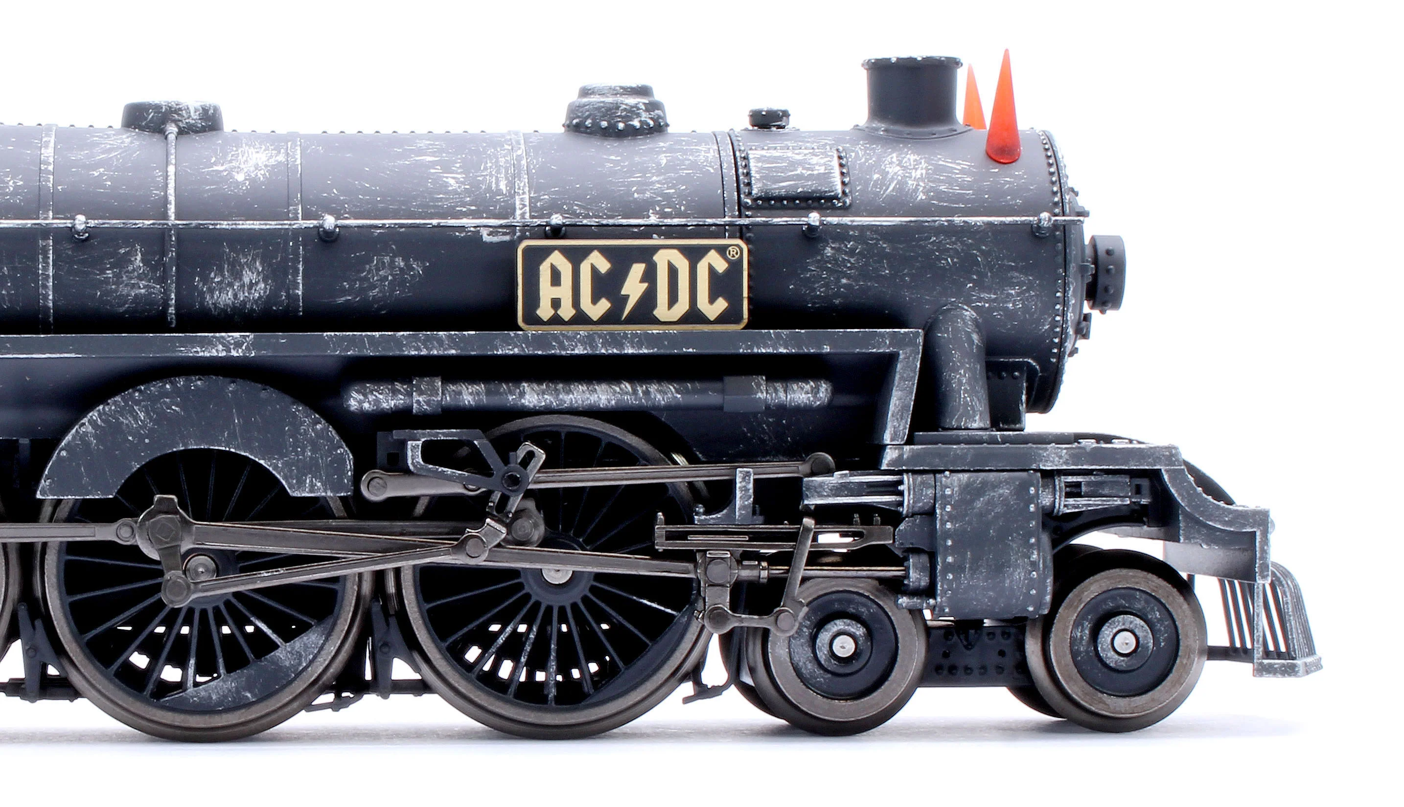 MN39966 AC/DC Black Ice Steam Locomotive - AC-Sound - Image 8