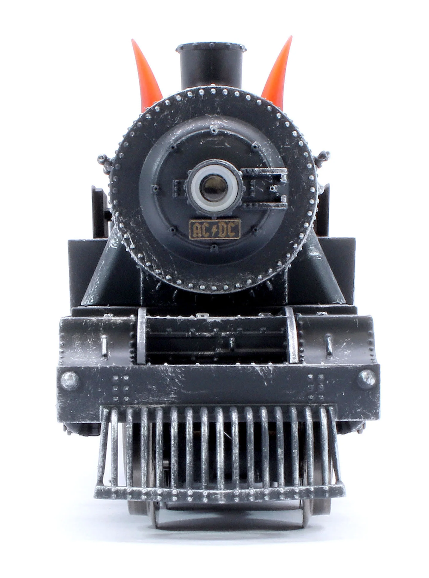 MN39966 AC/DC Black Ice Steam Locomotive - AC-Sound - Image 9