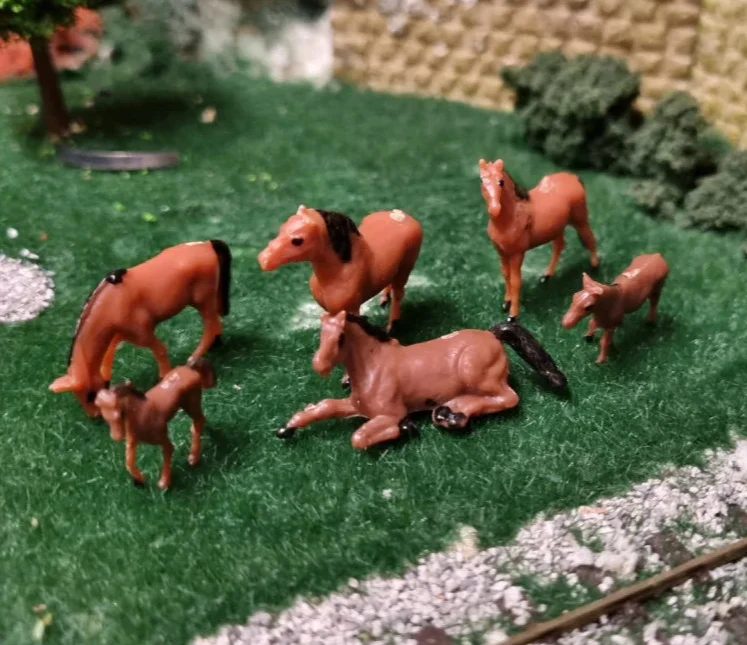 076-500 1:76 Scale Horses Figures (Pack of 6)
