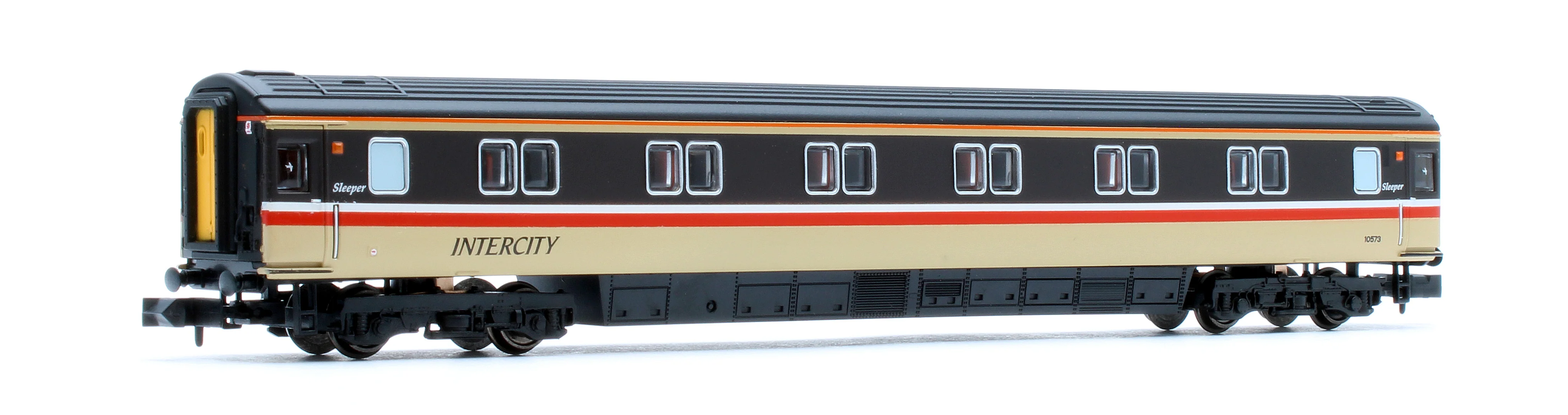 2P-006-011 Mk 3 Sleeper Intercity Swallow 10573