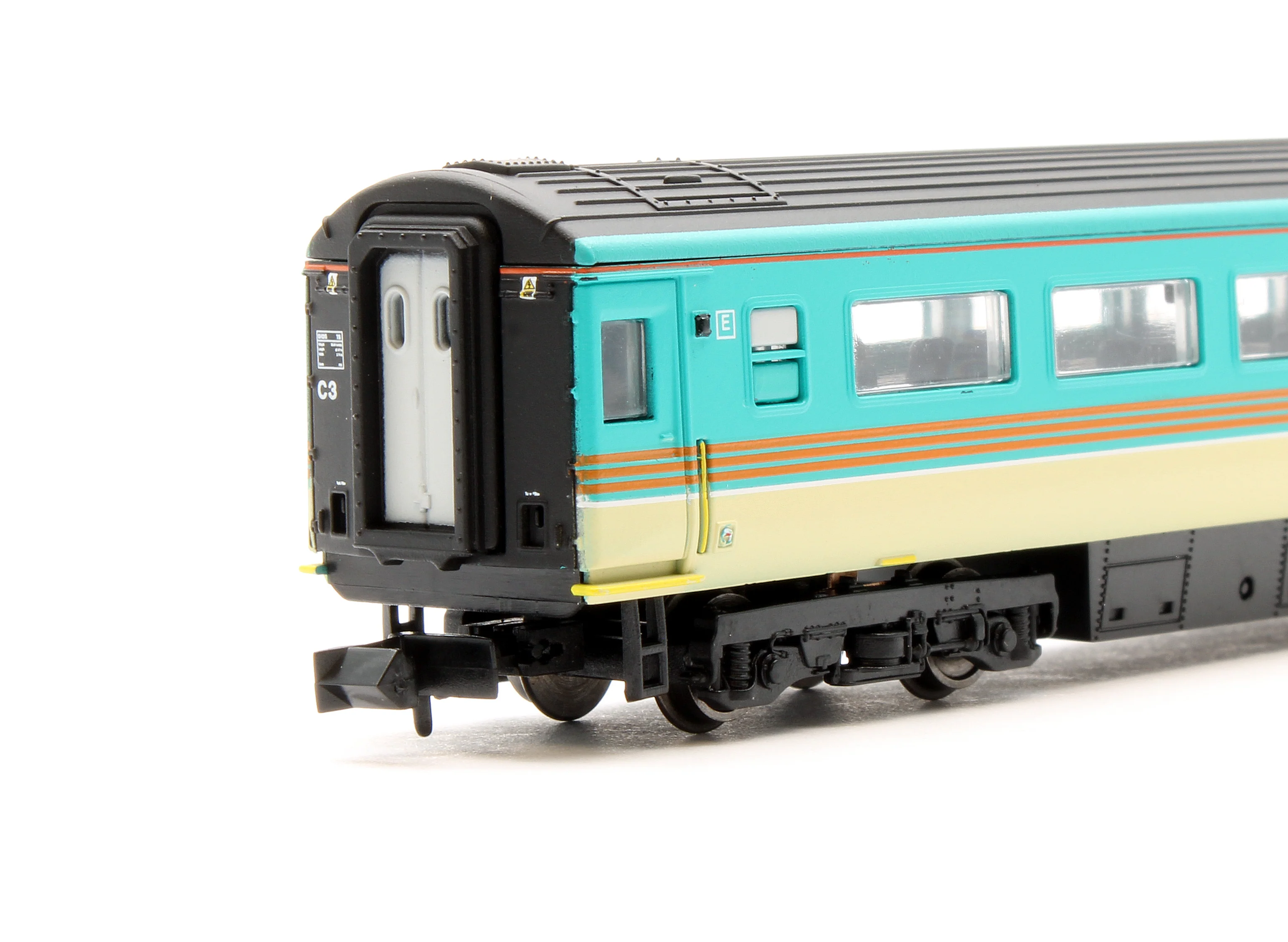 2P-008-011 MK3 HST Midland Mainline 2nd Class 42132 - Image 4