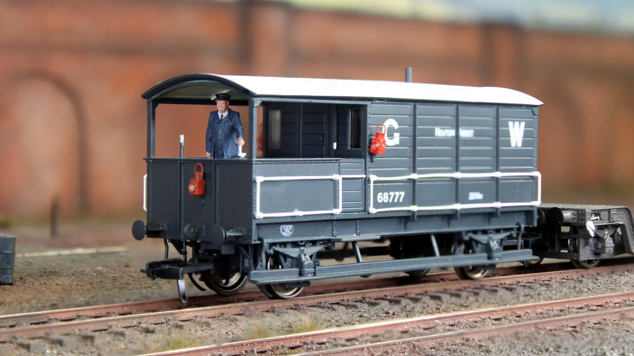 11233-076 OO Gauge Loco Specific Crew - GWR Brake Van Pack - Image 3