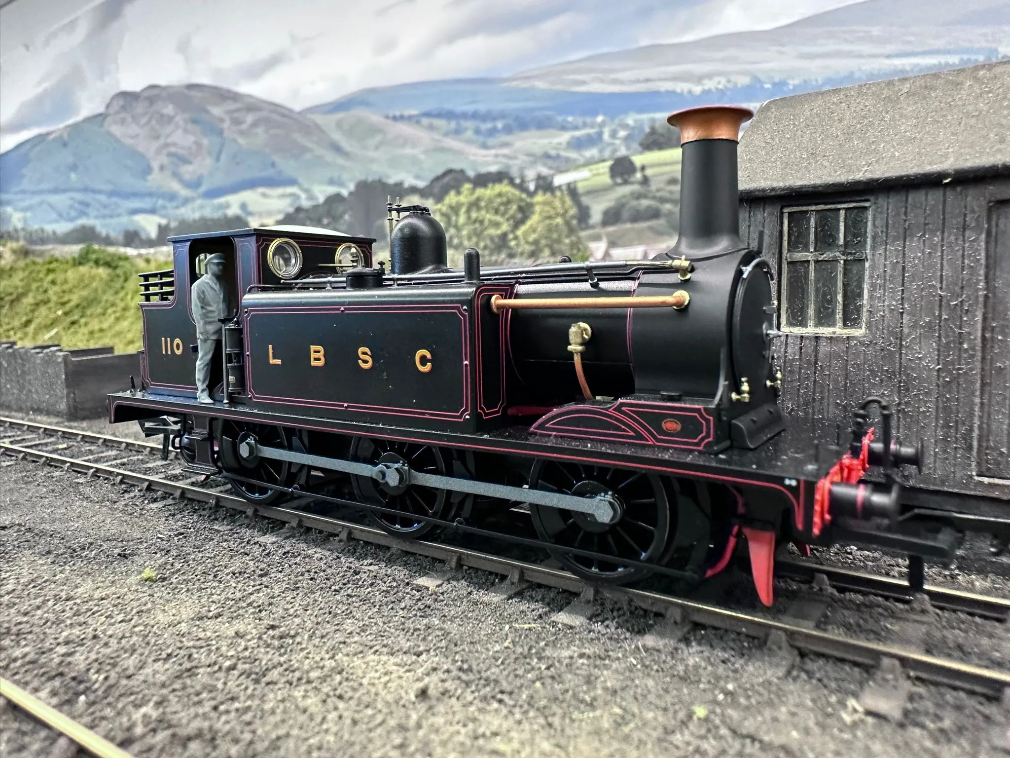 11286-043 O Gauge Railway & Lineside - BR E1 Crew - Image 3