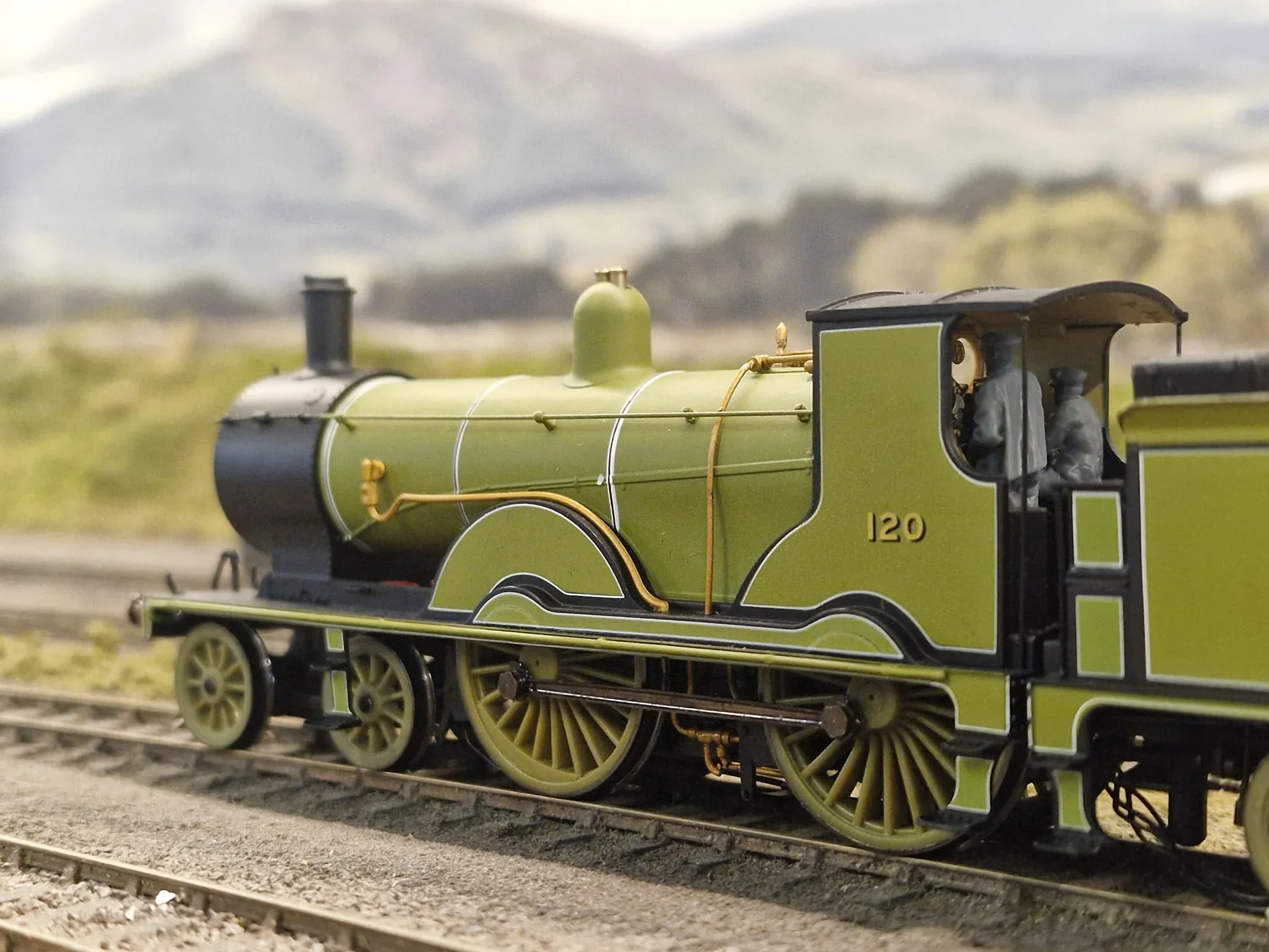 11412-076 OO Gauge Loco Specific Crew - LSWR T9 Crew - Image 2