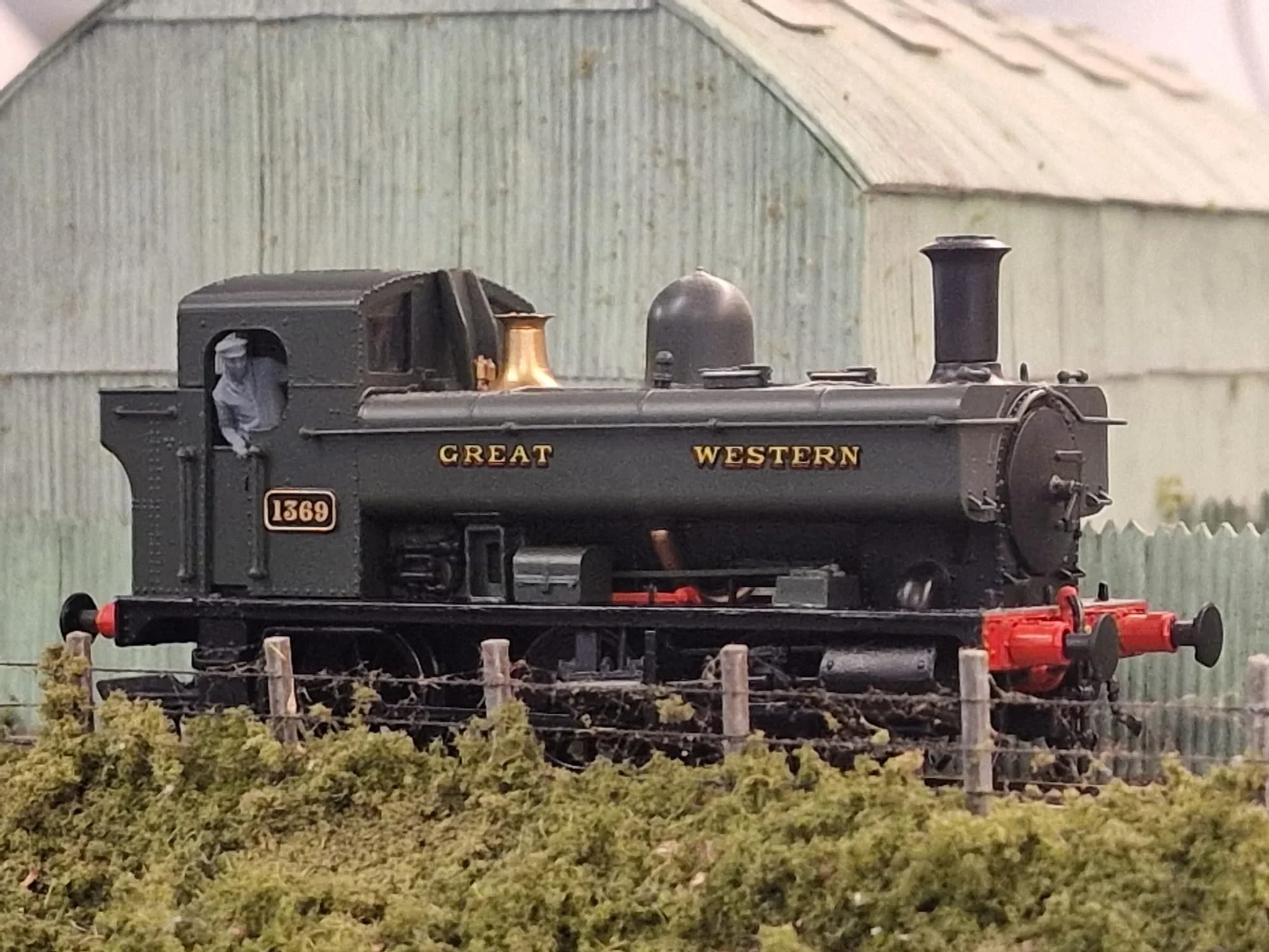 11413-076 OO Gauge Loco Specific Crew - GWR 1366 Class - Image 2