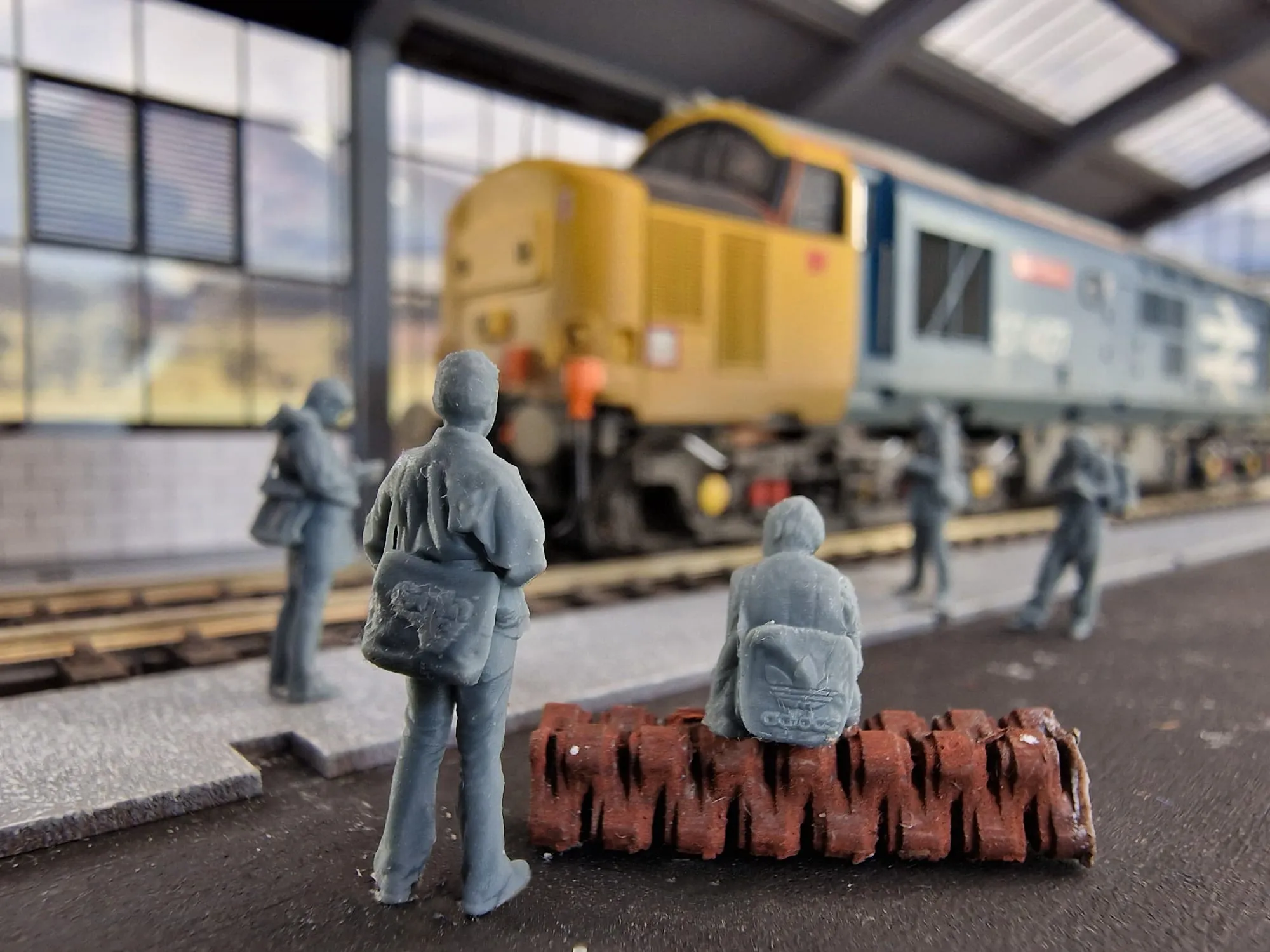 1769-148 N Gauge 1995-Present Privatisation - 1970s/80s Train Spotters - Image 3