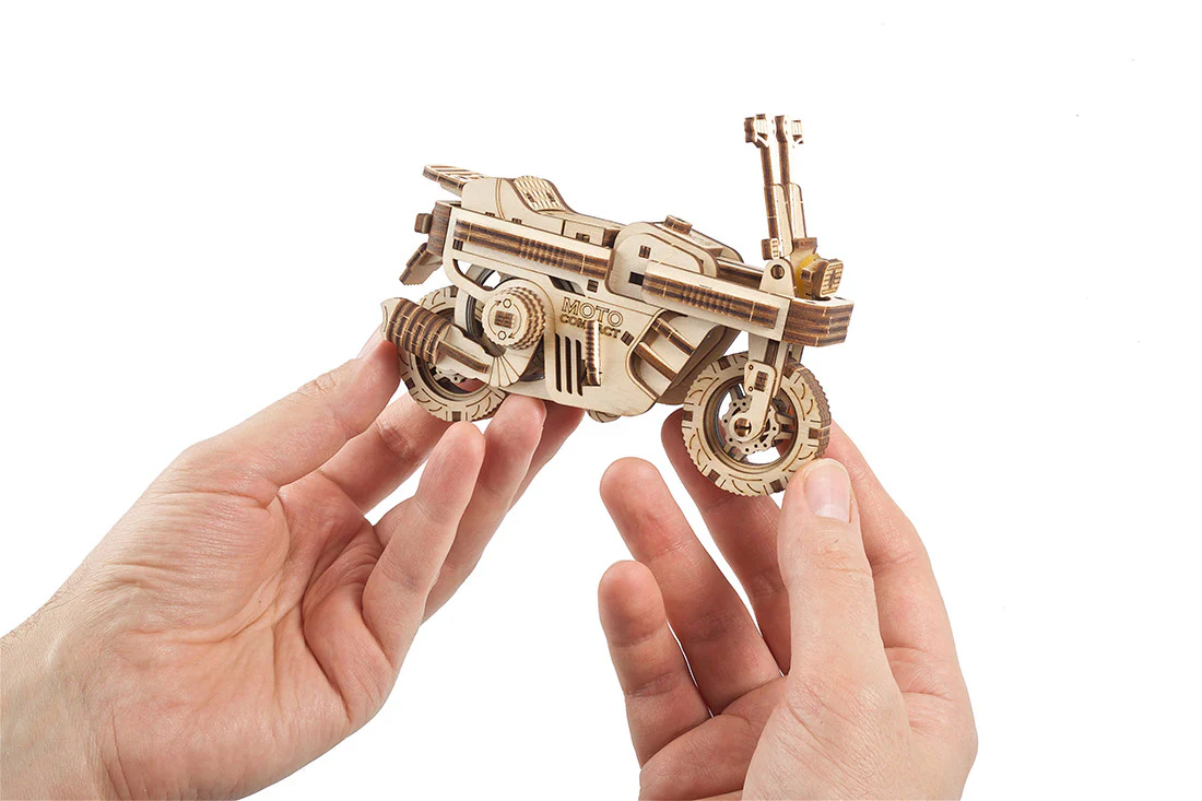 UG70168 MOTO COMPACT Folding Scooter mechanical model kit - Image 6