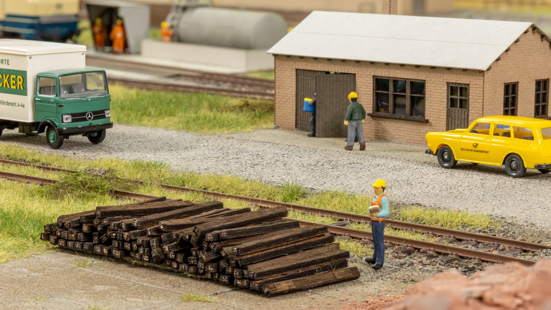 N14699 Railway Sleepers Laser Cut Minis Kit - N Scale - Image 2