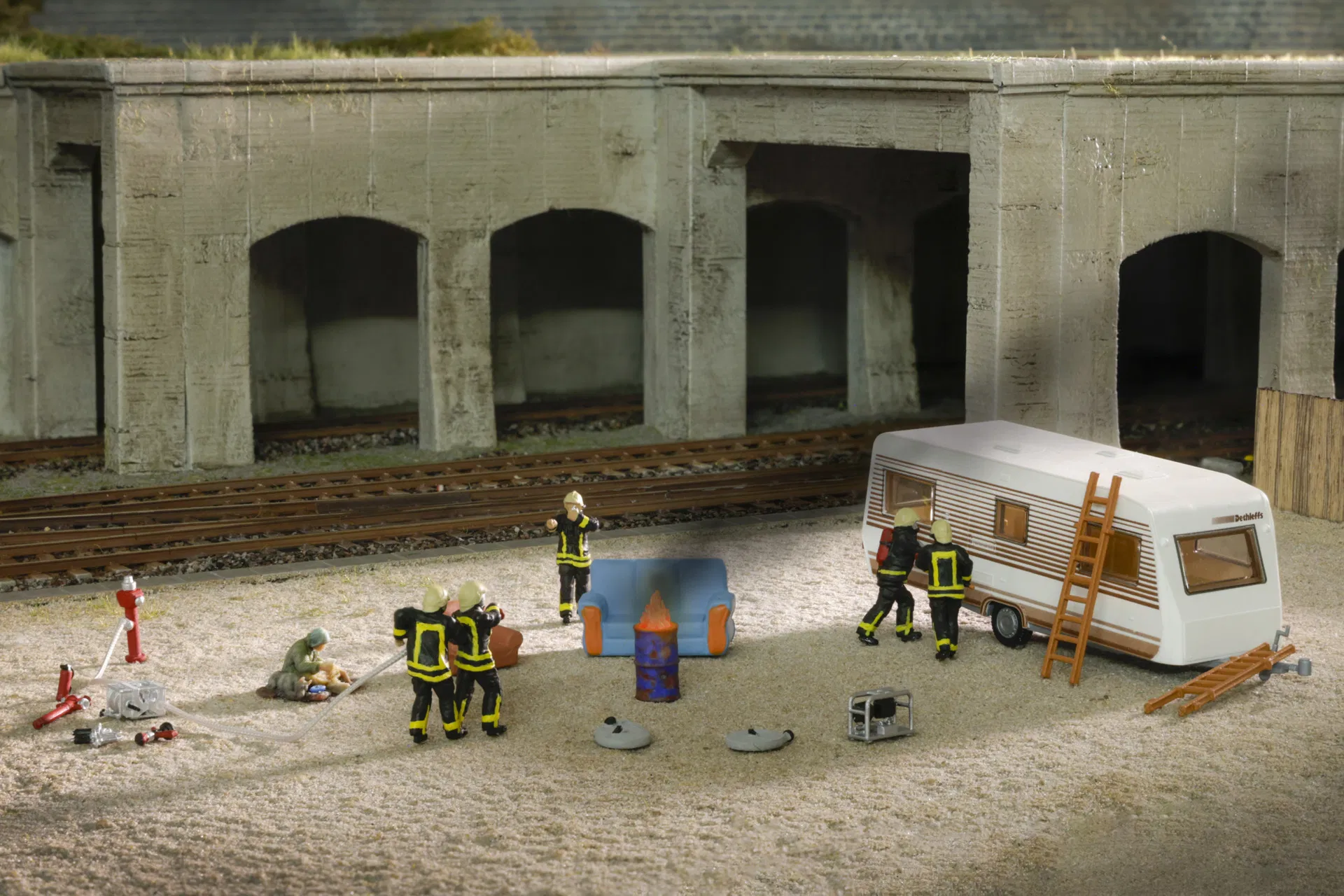 N16259 Fire Brigade Operation Themed Figure Set