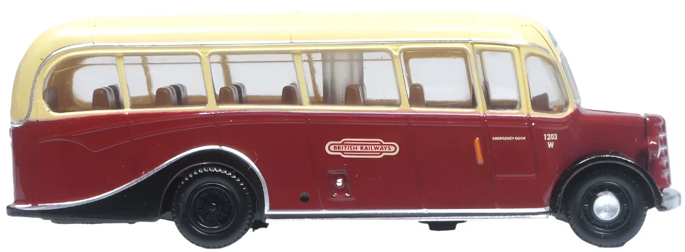 120OB001 Bedford OB Coach British Railways - Image 4