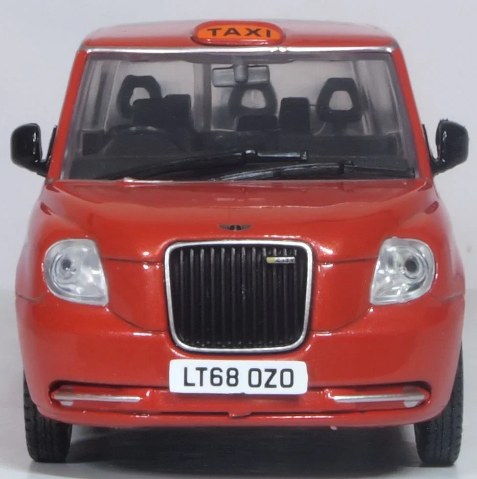 43TX5002 LEVC TX5 Taxi Tupelo Red - Image 2