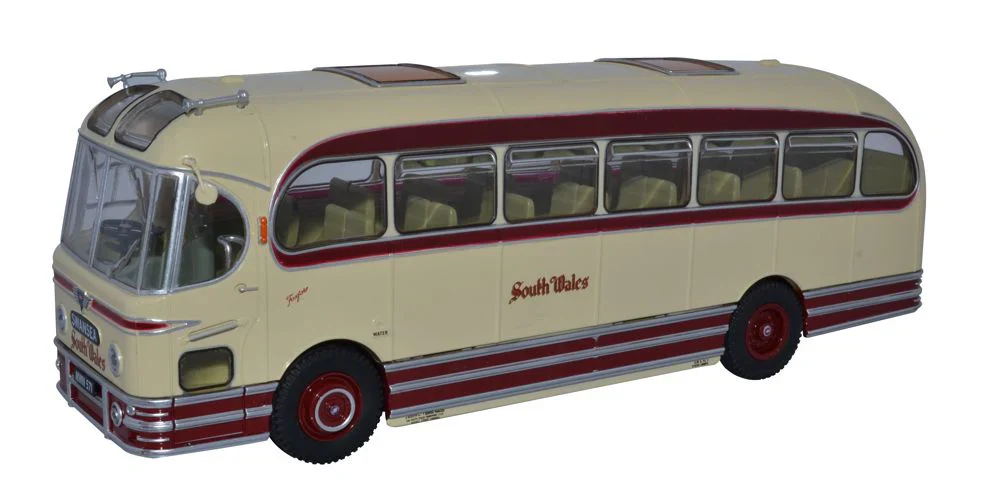 43WFA001 Weymann Fanfare South Wales Oxford 25yrs Special Box