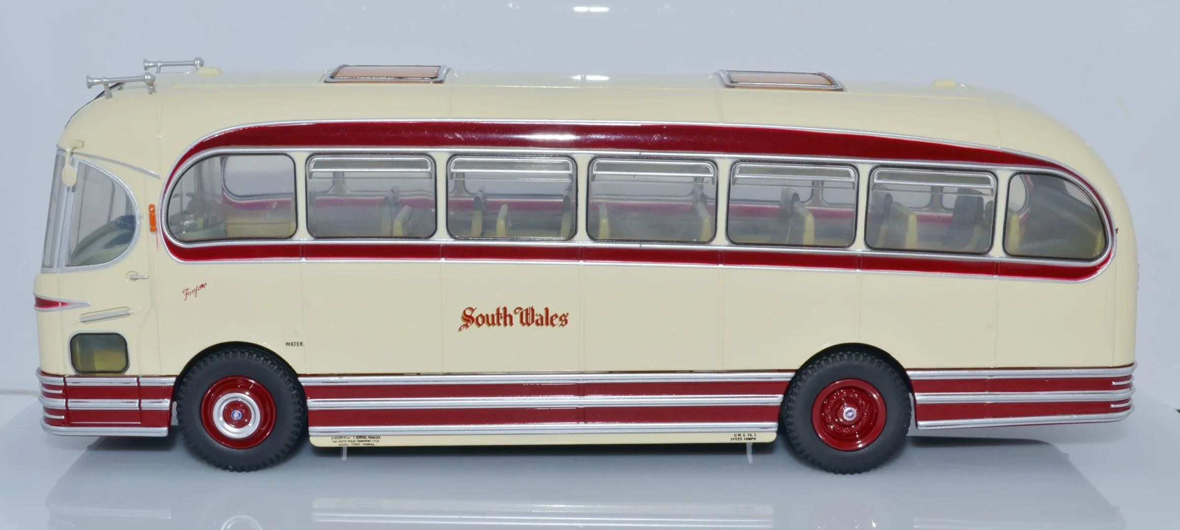 43WFA001 Weymann Fanfare South Wales Oxford 25yrs Special Box - Image 4