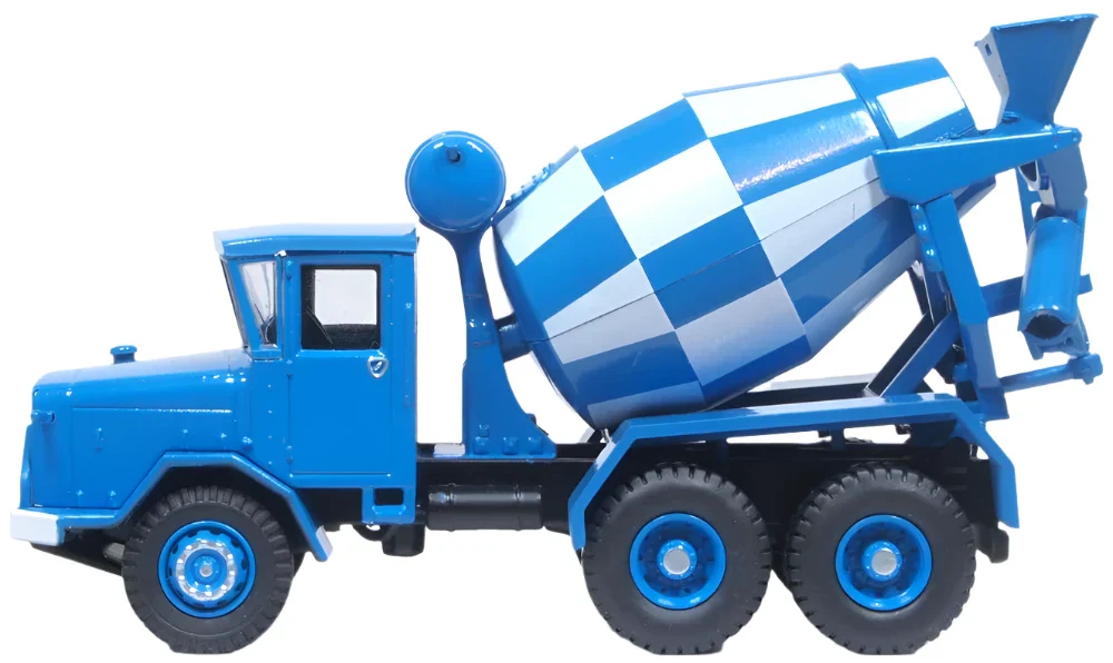 76ACM001 AEC 690 Cement Mixer Blue - Image 3