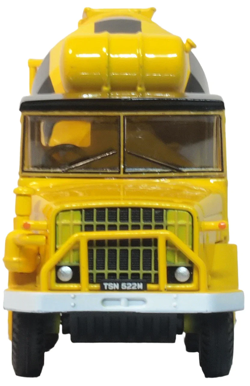 76ACM002 AEC 690 Cement Mixer Yellow/Black - Image 2