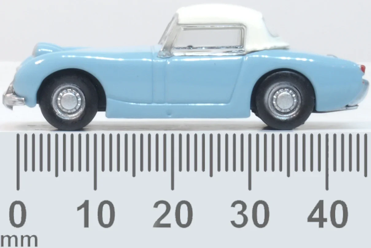 76AHF002 Austin Healey Frogeye Sprite Iris Blue/OEW - Image 6
