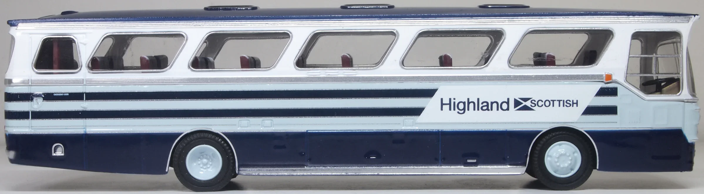 76AMT005 Alexander M Type Highland Omnibuses - Image 3