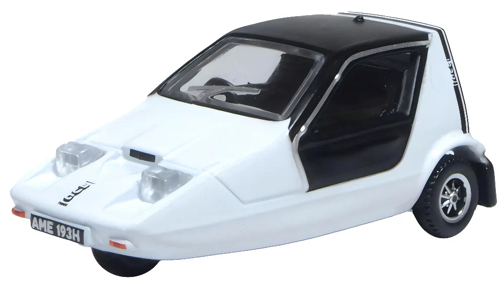 76BUG002 Bond Bug White