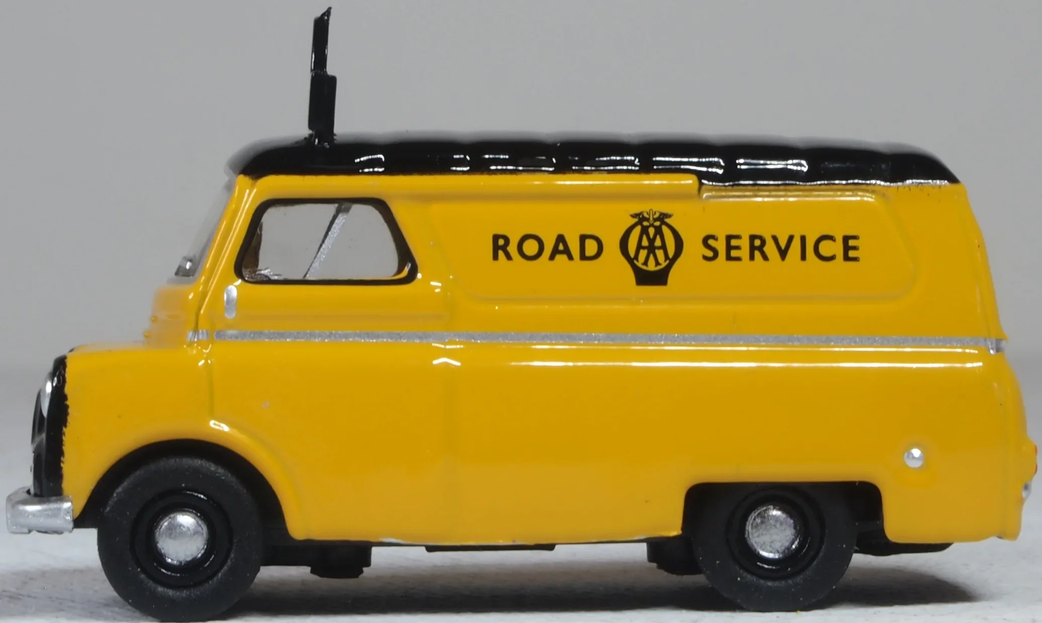 76CA031 Bedford CA Van AA - Image 6