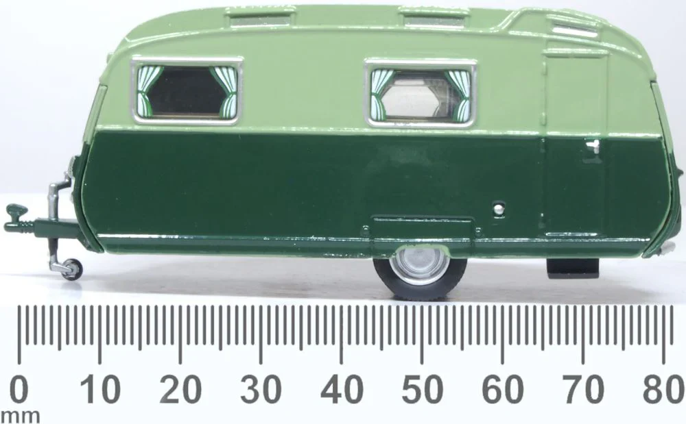 76CC003 Carlight Continental Caravan Dark Green/Sage Green - Image 6