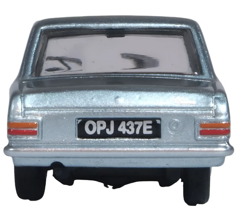 76COR2009 Ford Cortina MkII Blue Mink - Image 5