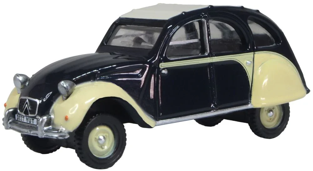 76CT008 Citroen 2CV Dolly Blueberries & Cream