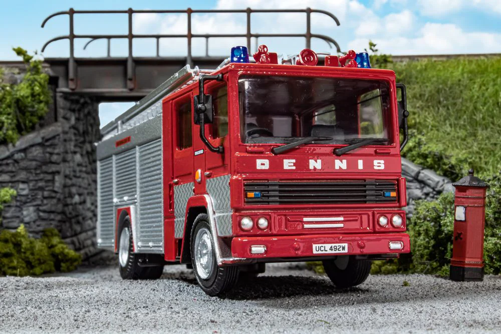 76DN008 Dennis RS Fire Appliance Mid Suffolk Light Railway