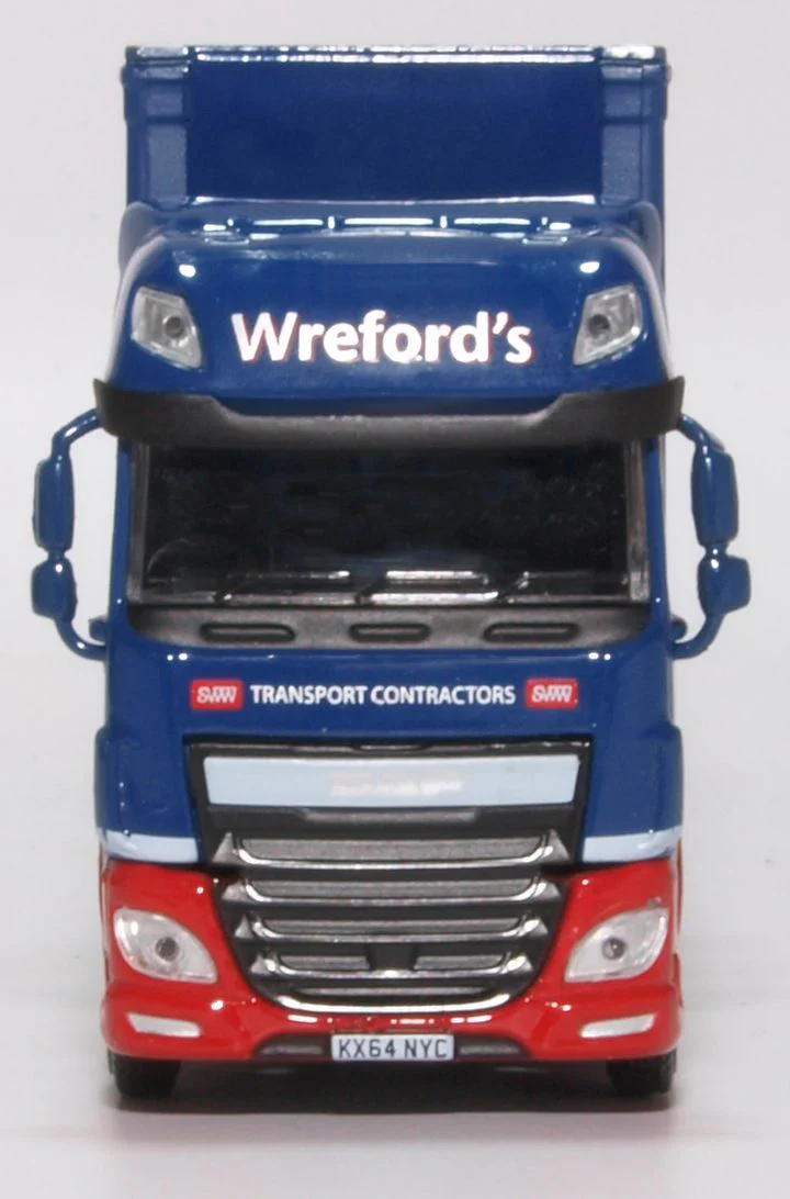 76DXF002 DAF XF Euro 6 Curtainside Wrefords - Image 4