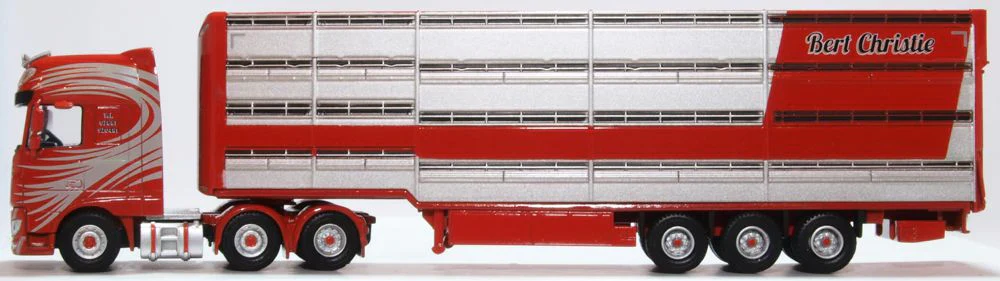76DXF005 Daf XF Euro 6 Houghton Parkhouse Livestock Transporter Bert Christie - Image 2