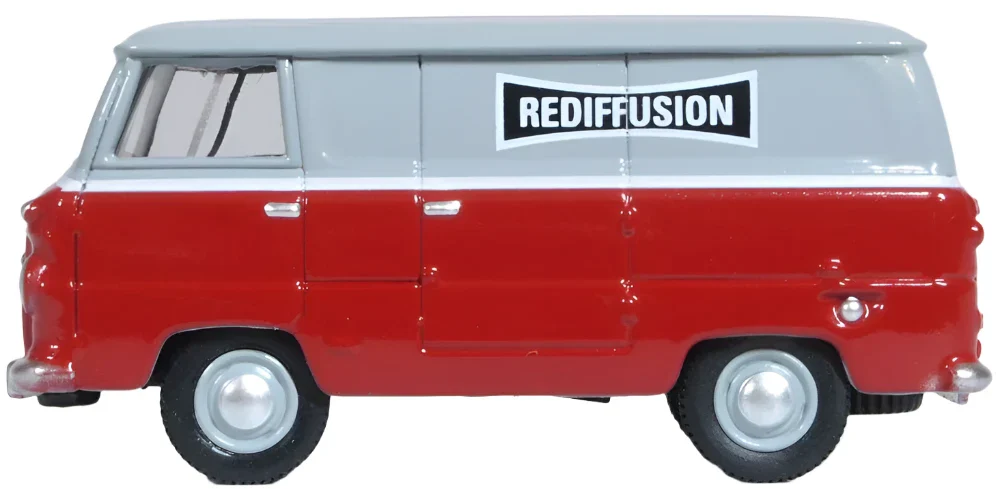 76FDE015 Ford 400E Van Rediffusion - Image 3