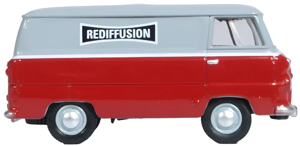 76FDE015 Ford 400E Van Rediffusion - Image 5