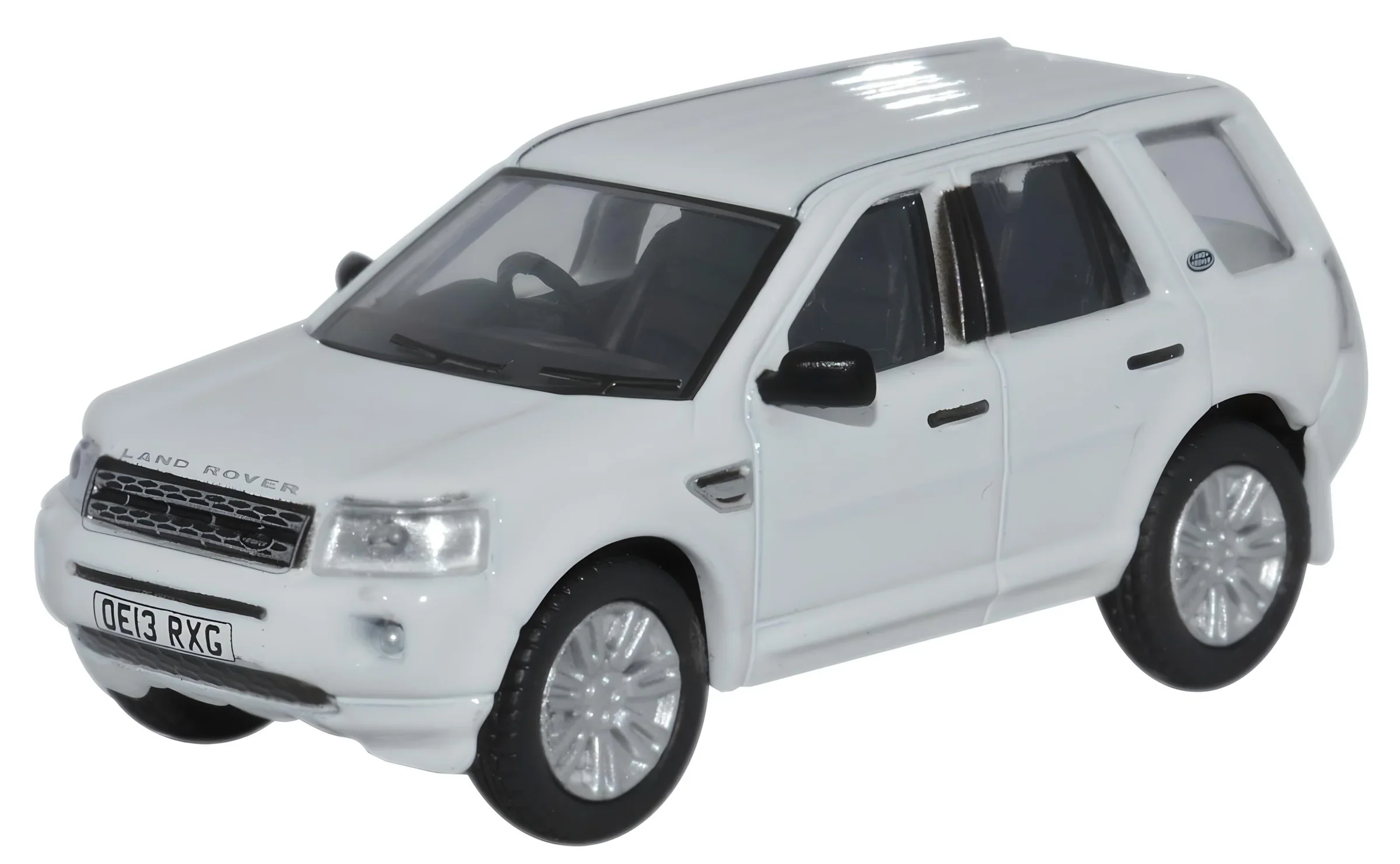 76FRE002 Land Rover Freelander Fuji White