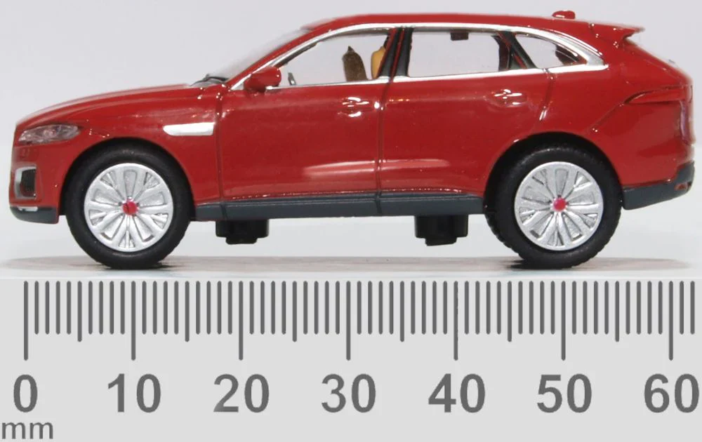 76JFP003 Jaguar F Pace Italian Racing Red - Image 6