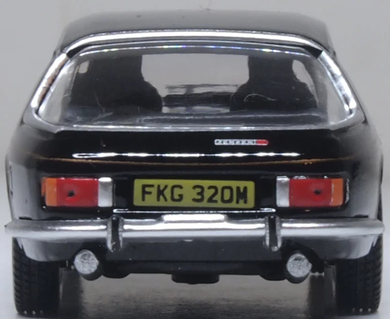 76JI010 Jensen Interceptor MkIII Black - Image 5